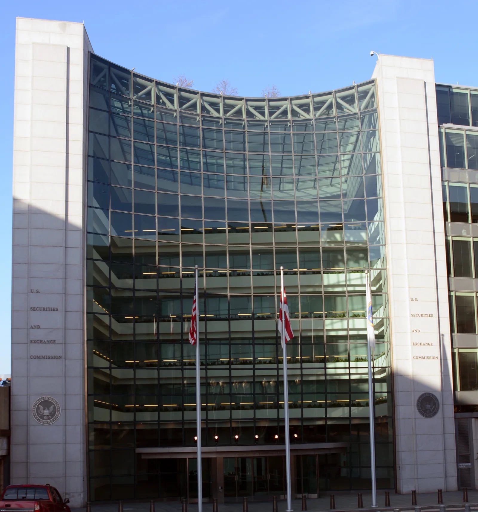 SEC propone Regulation Crypto Assets: due esenzioni e un safe harbor per le offerte di token digitali