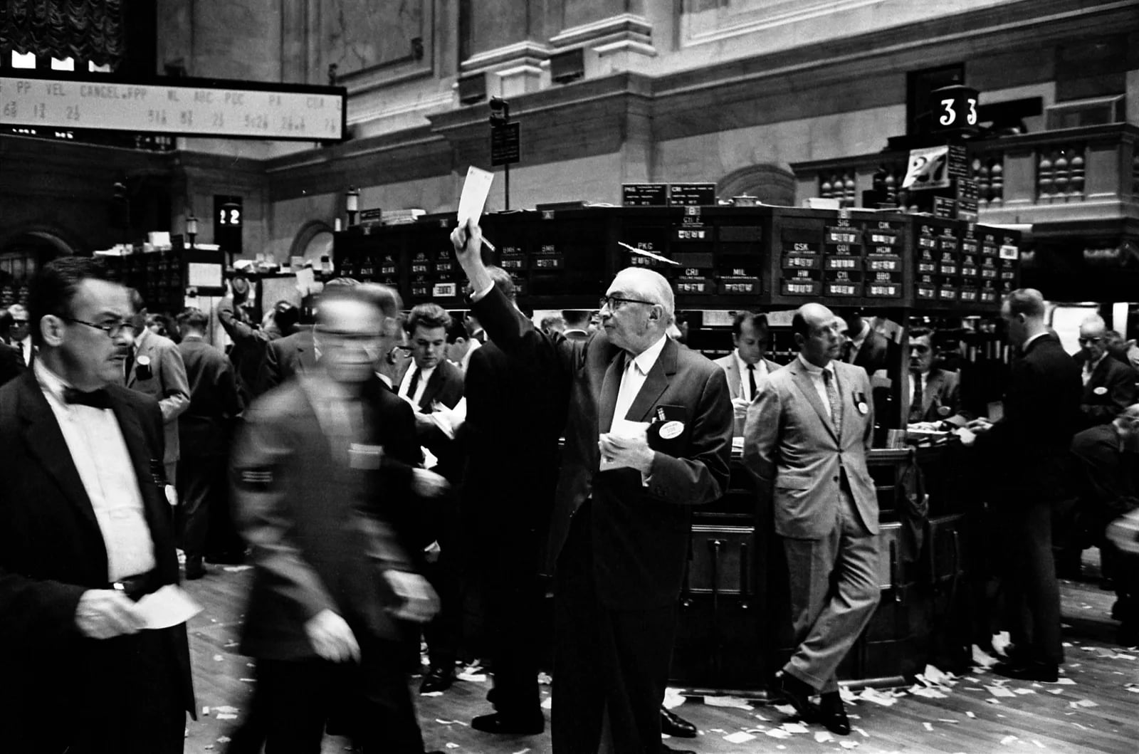 Berkshire Hathaway Q2: Profit Doubles to $25.7 Billion as Greg Abel Starts Spending the Cash Pile