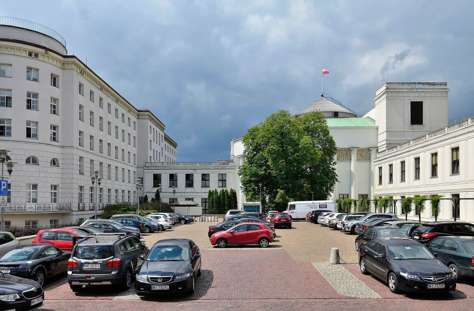 El Sejm de Polonia fracasa en su tercer intento de anular el veto y deja a la UE sin su único Estado que aún carece de normas MiCA