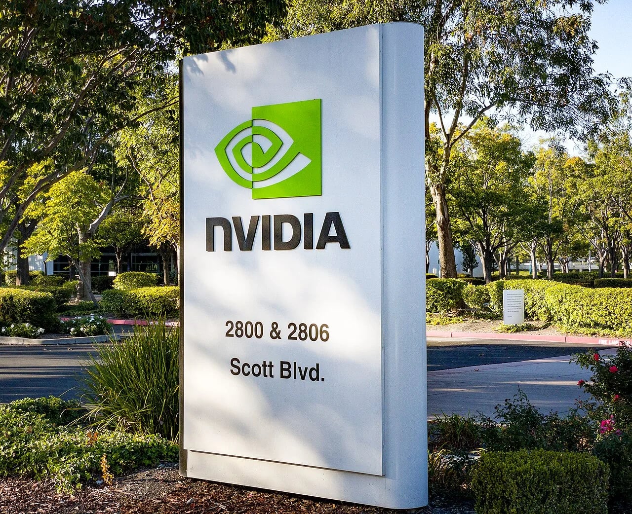 Nvidia svela il 13F: quota da 21 miliardi in SpaceX e 30 miliardi in Intel